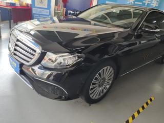 奔驰E级 E300L 2.0T 自动 时尚型 