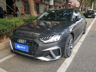 奥迪A4L 45TFSI 2.0T 自动 quattro臻选动感型 