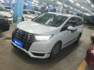 艾力绅 2.0L 豪华版 