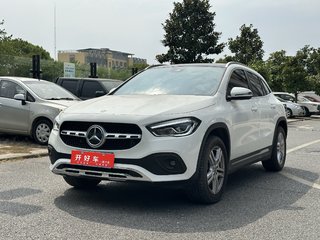 奔驰GLA 200 1.3T 自动 改款 