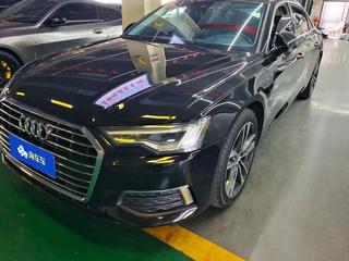 奥迪A6L 45TFSI 2.0T 自动 臻选致雅型 