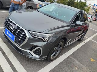 奥迪Q3 35TFSI 1.4T 自动 时尚动感型 