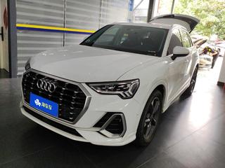 奥迪Q3 35TFSI 1.4T 自动 时尚动感型 