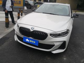 宝马1系 125i 2.0T 自动 M运动曜夜版 