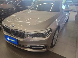 宝马5系 530Li 2.0T 自动 领先型M运动套装 