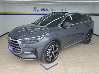 比亚迪唐DM i 1.5T 自动 112KM尊荣型 