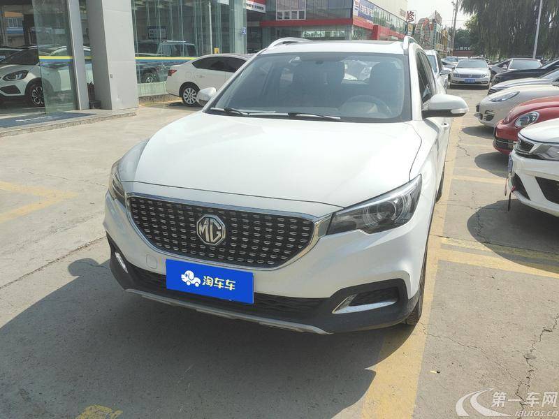 名爵ZS 2020款 1.5L 手动 全球百万畅销款65寸巨幕天窗版 (国Ⅵ) 