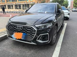 奥迪Q5L 45TFSI 2.0T 自动 豪华致雅型 