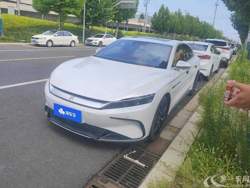 比亚迪汉EV 2022款 自动 610KM尊享型 纯电动 