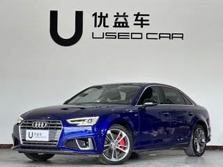 奥迪A4L 45TFSI 2.0T 自动 quattro个性运动版 