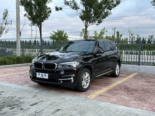 宝马X5 35i 3.0T 自动 基本型中东版平行进口 