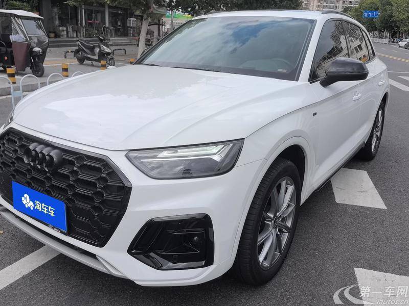 奥迪Q5L 40TFSI 2022款 2.0T 自动 改款豪华动感型 (国Ⅵ) 