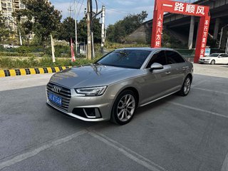 奥迪A4L 40TFSI 2.0T 自动 时尚型 