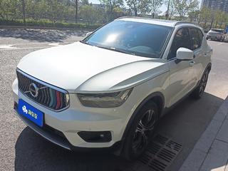 沃尔沃XC40 T4 2.0T 自动 智远豪华版 