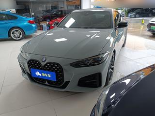 宝马4系双门轿跑 430i 2.0T 自动 M运动曜夜套装 