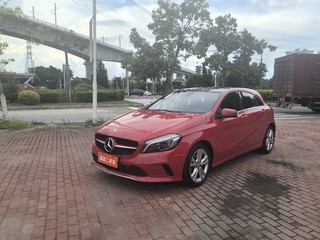 奔驰A级 A200 1.6T 自动 动感型 