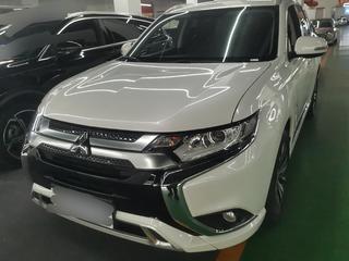 三菱欧蓝德 2.0L 