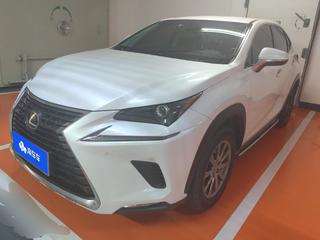 雷克萨斯NX 200 2.0L 自动 锋行版 