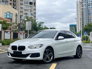 宝马1系 1.5T 