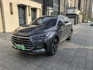 比亚迪唐DM i 1.5T 自动 112KM尊贵型 