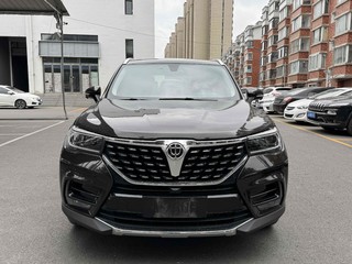 中华V7 1.6T 自动 尊贵型 