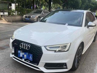 奥迪A4L 40TFSI 2.0T 自动 30周年时尚型 