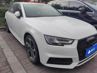 奥迪A4L 45TFSI 2.0T 自动 特别型 