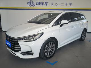 比亚迪宋MAX 1.5T 自动 智联睿逸天窗型 