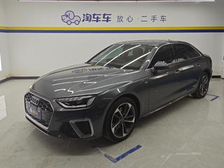 奥迪A4L 40TFSI 2.0T 自动 时尚动感型 