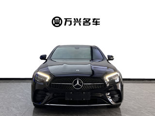 奔驰E级 E300L 2.0T 自动 运动豪华型 