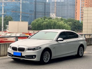 宝马5系 525Li 2.0T 自动 领先型 