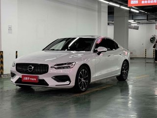 沃尔沃S60 B4 2.0T 自动 智逸豪华版 