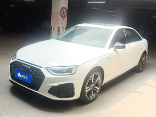 奥迪A4L 40TFSI 2.0T 自动 豪华动感型 