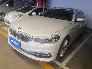 宝马5系 530Li 2.0T 自动 尊享型豪华套装 