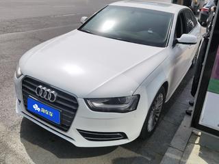 奥迪A4L 35TFSI 2.0T 自动 舒适型 