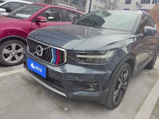 沃尔沃XC40 T4 2.0T 自动 智远豪华版 