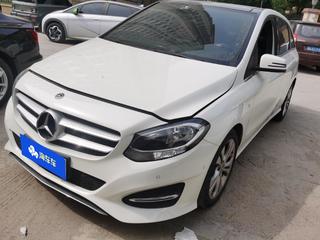 奔驰B级 B200 1.6T 自动 动感型 