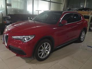 阿尔法罗密欧Stelvio 2.0T 自动 豪华版 