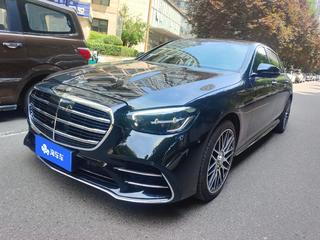 奔驰E级 E300L 2.0T 自动 运动时尚型 