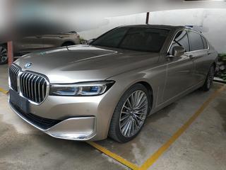 宝马7系 740Li 3.0T 自动 尊享型豪华套装 