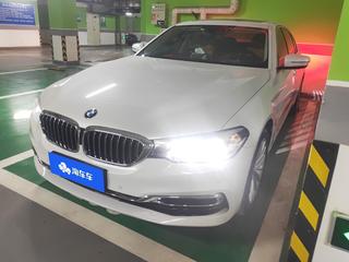 宝马5系 530Li 2.0T 自动 xDrive豪华套装 