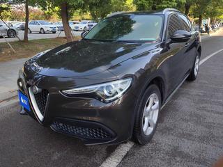 阿尔法罗密欧Stelvio 2.0T 