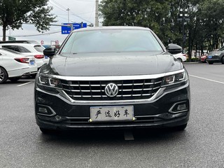 大众帕萨特 1.4T 自动 280TSI商务版 