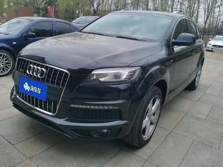 奥迪Q7 35 3.0T 自动 运动型 