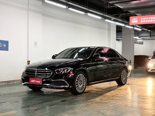 奔驰E级 E300L 2.0T 自动 时尚型 