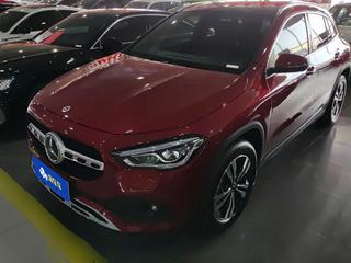 奔驰GLA 220 2.0T 自动 