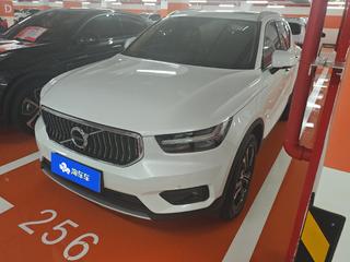 沃尔沃XC40 T4 2.0T 自动 智远豪华版 