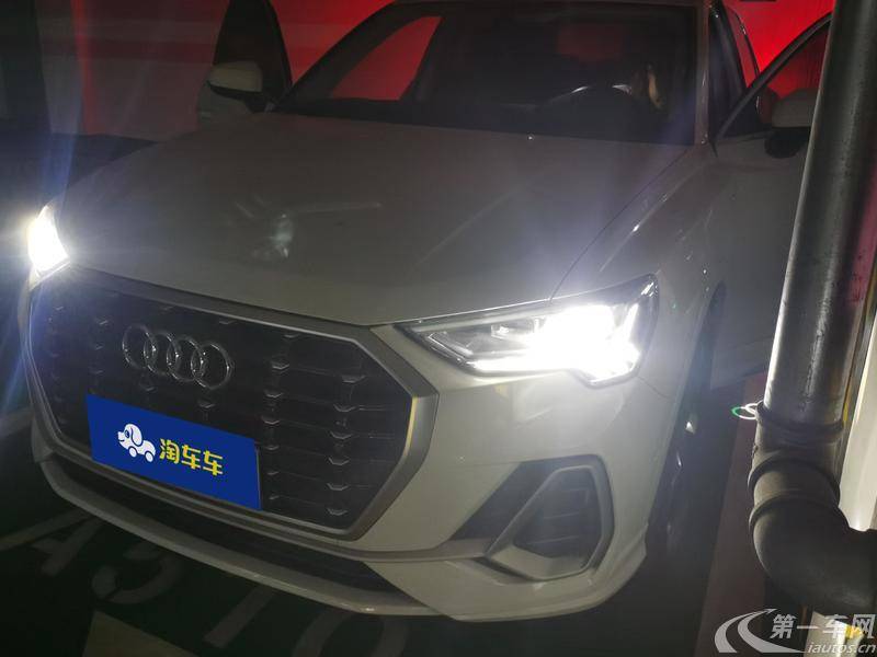 奥迪Q3 35TFSI 2022款 1.4T 自动 前驱 时尚动感型 (国Ⅵ) 