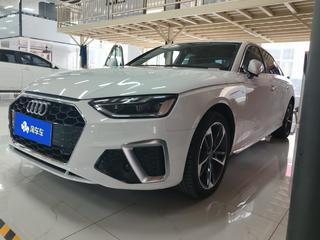 奥迪A4L 40TFSI 2.0T 自动 时尚动感型 