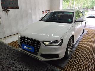 奥迪A4L 45TFSI 2.0T 自动 个性运动型典藏版 